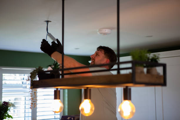 Best Electrical Troubleshooting Services  in Struthers, OH